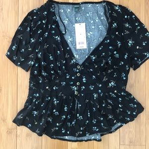 NWT peplum flower shirt size M